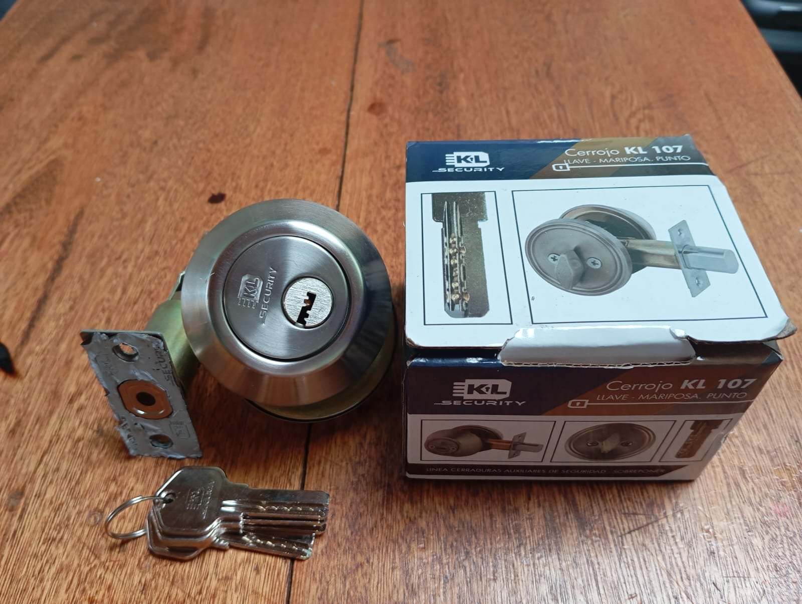 Cerradura de seguridad deadbolt Oriente Antioquia - Cerrajería El Mágico